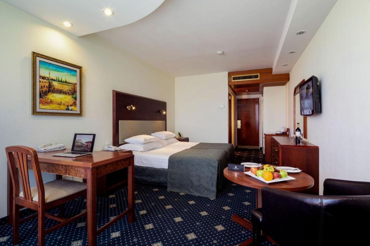 Ramada Jerusalem Hotel Zewnętrze zdjęcie
