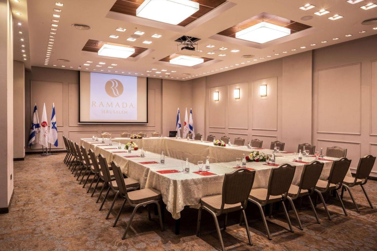 Ramada Jerusalem Hotel Zewnętrze zdjęcie