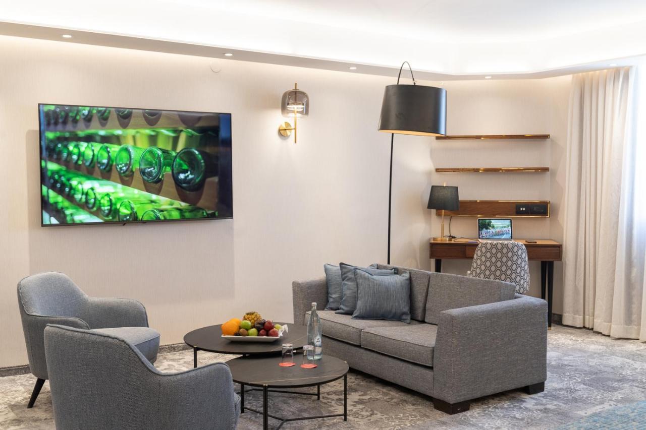 Ramada Jerusalem Hotel Zewnętrze zdjęcie