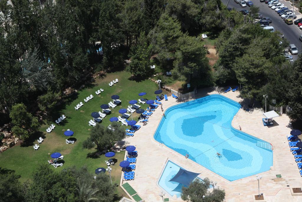 Ramada Jerusalem Hotel Zewnętrze zdjęcie