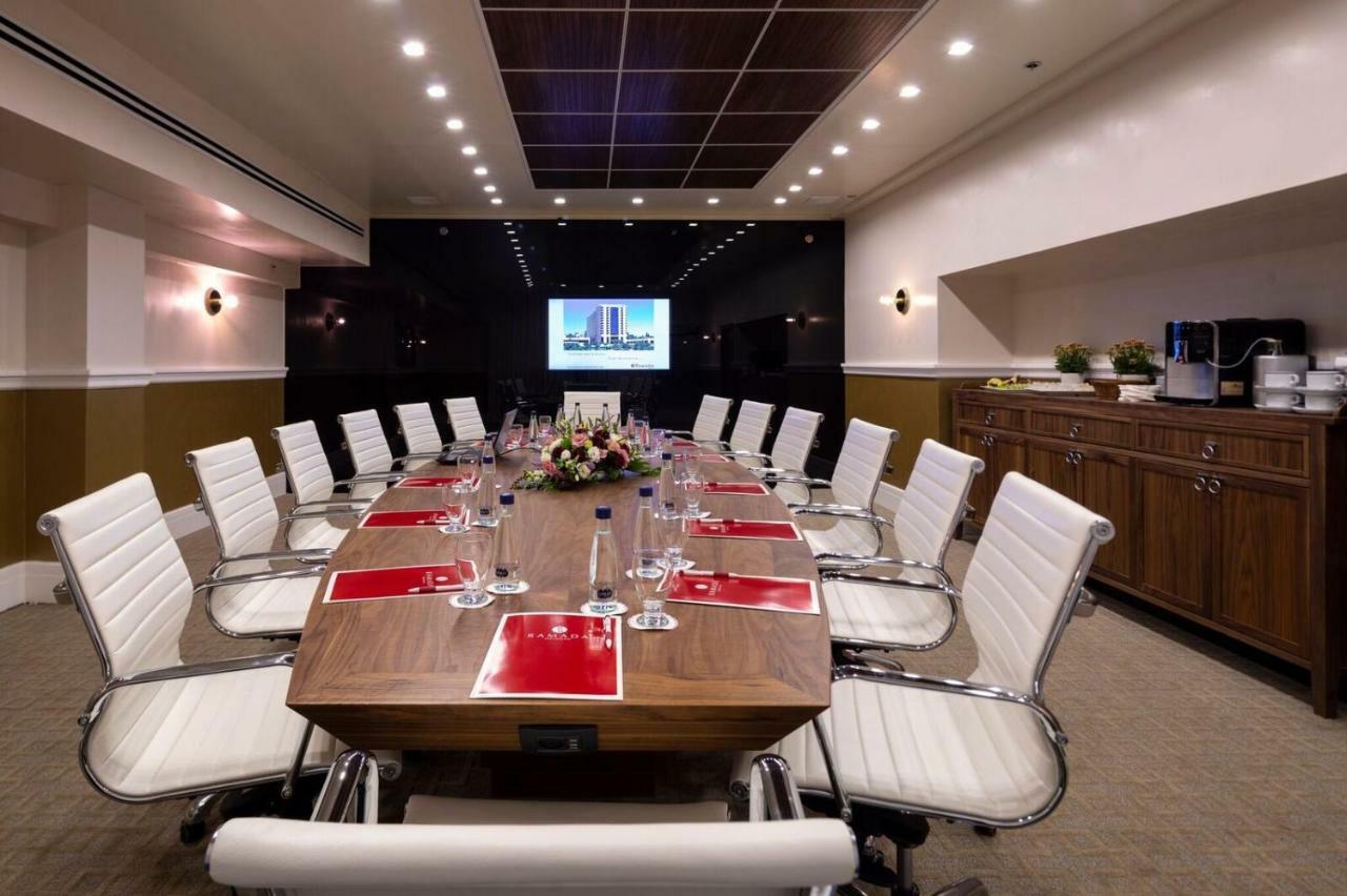 Ramada Jerusalem Hotel Zewnętrze zdjęcie